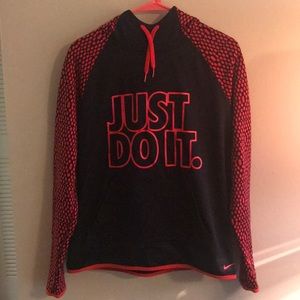 Black and red Nike therma-fit hoodie. Size M